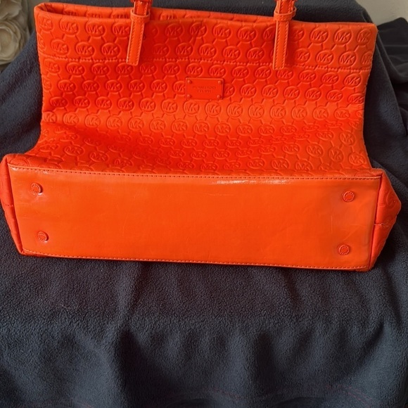 Michael Kors Orange Quilted Signature Tote - Picture 7 of 7